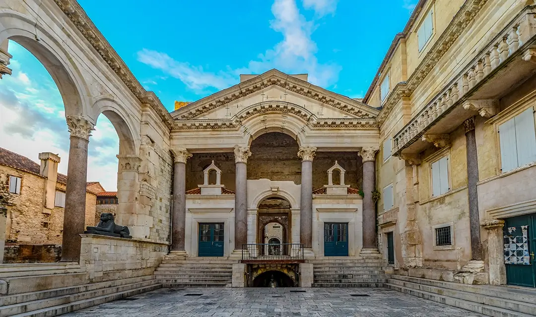 Luxury Dubrovnik To Split Balcony Cruise